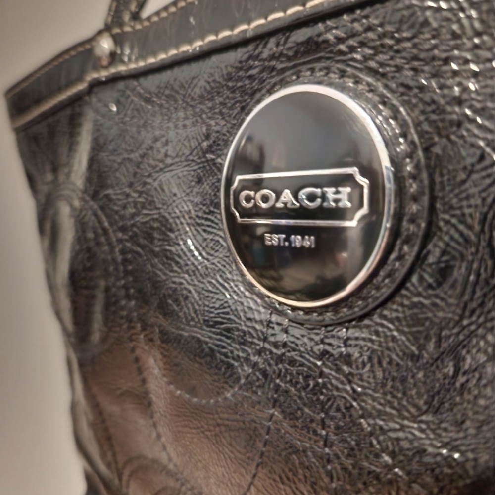 Coach F15142 BLACK Signature Patent Tote/Shoulder Bag